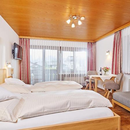 Gaestehaus Flora Reit im Winkl Buitenkant foto