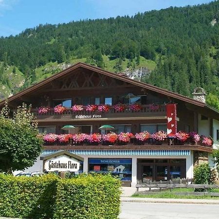 Gaestehaus Flora Reit im Winkl Buitenkant foto