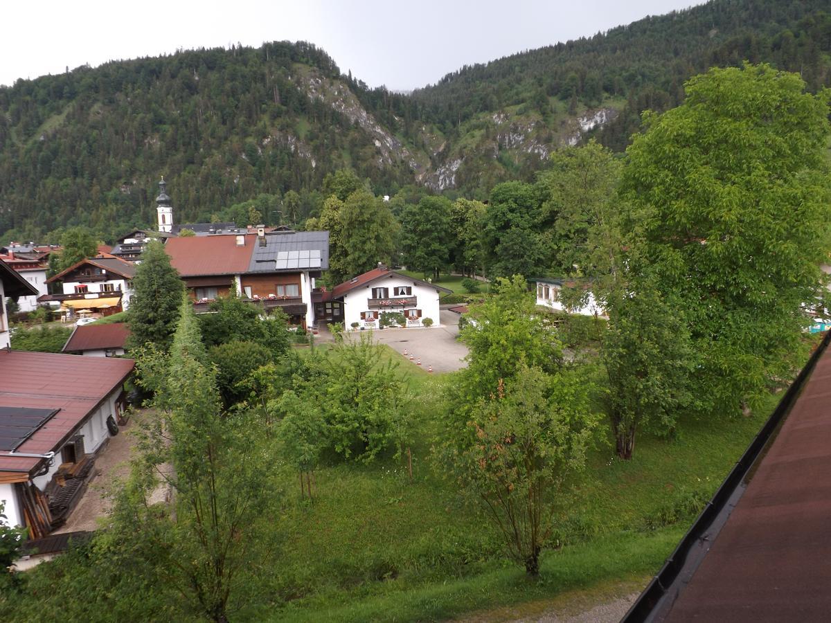 Gaestehaus Flora Reit im Winkl Buitenkant foto