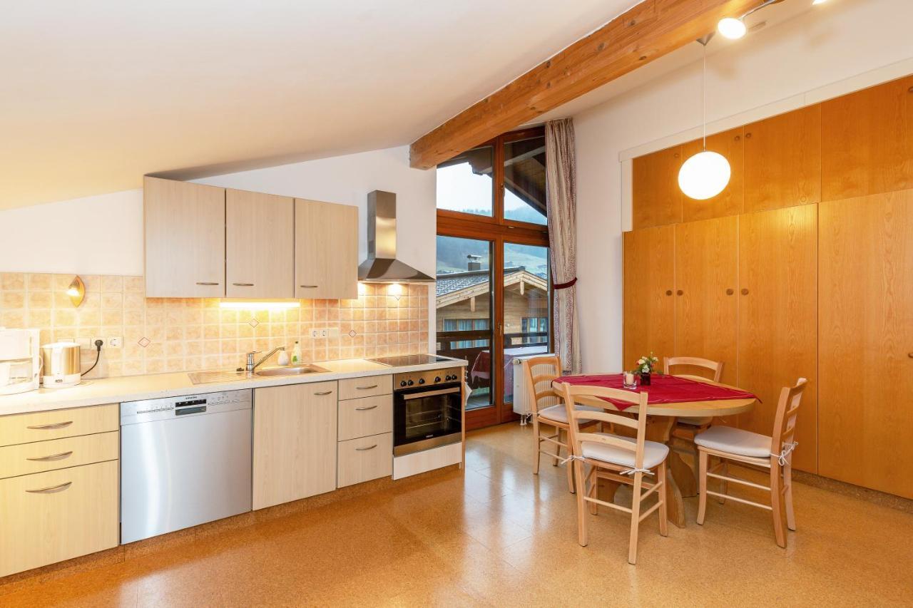 Gaestehaus Flora Reit im Winkl Buitenkant foto